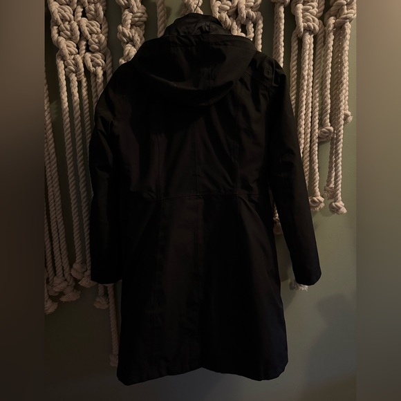 North Face Coat - size M - parka length shell with detachable puffer lining - Picture 4 of 7